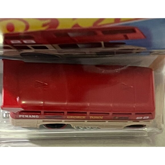 Hot Wheels Trouble Decker Bus HW Fast Transit 2024 Mainline 125/250 Diecast - Picture 4 of 7